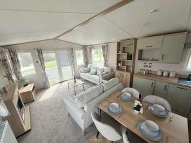 House for sale in Upper Dovercourt, Dale Hill