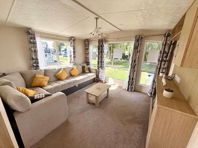 House for sale in Upper Dovercourt, Dale Hill