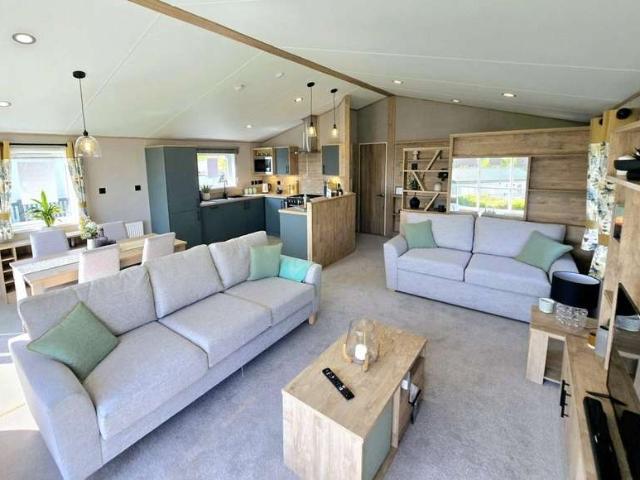 House for sale in Littlecote, West Sussex
