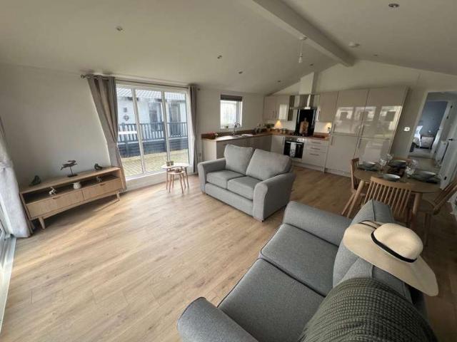 House for sale in Littlecote, West Sussex