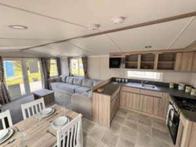 House for sale in Littlecote, West Sussex