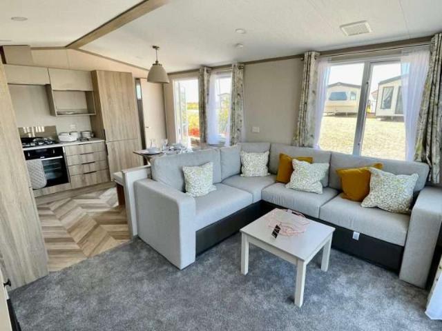 House for sale in Littlecote, West Sussex
