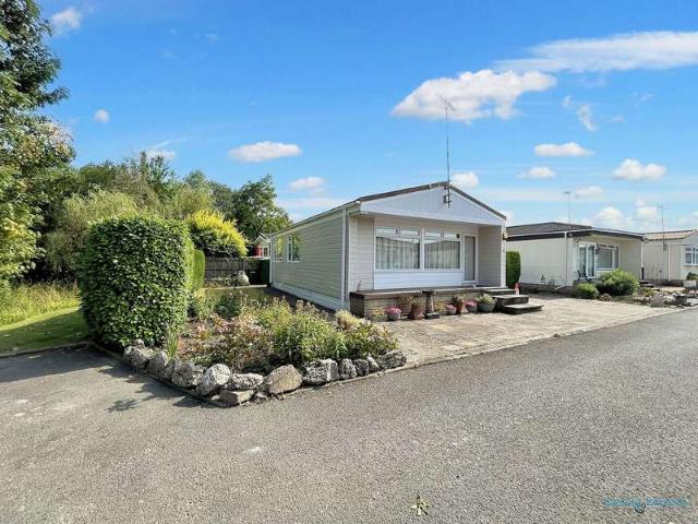 House for sale in Alderminster, Warwickshire