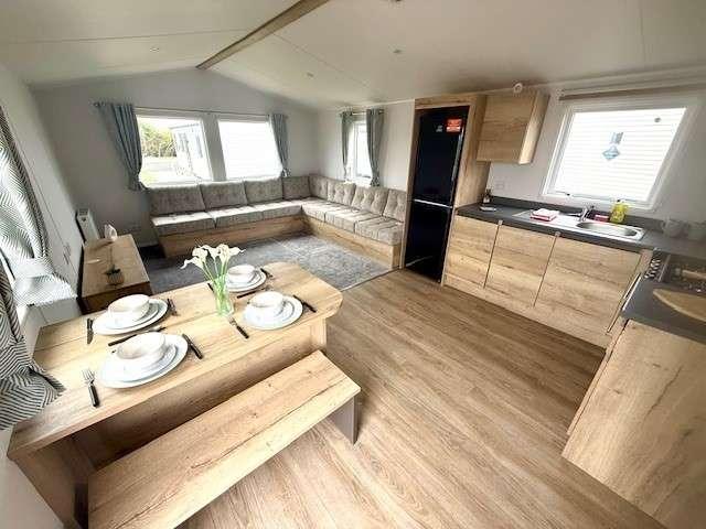 House for sale in Upper Dovercourt, Dale Hill