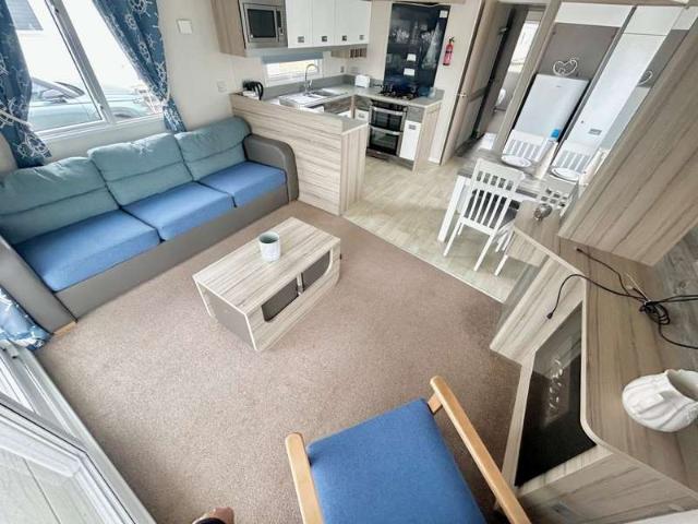 House for sale in Dale Hill, Essex