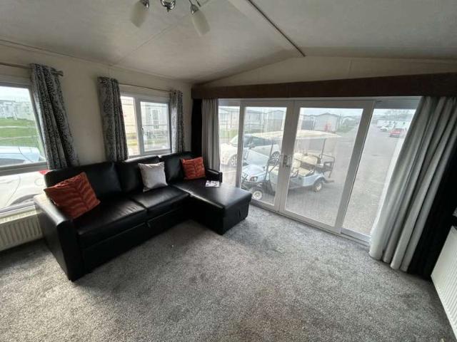 House for sale in Dymchurch, Folkestone and Hythe