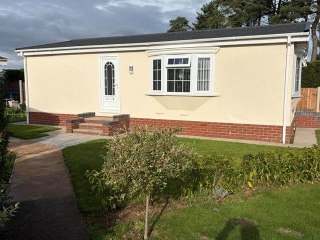 Park Home for sale in Perton, South Staffordshire