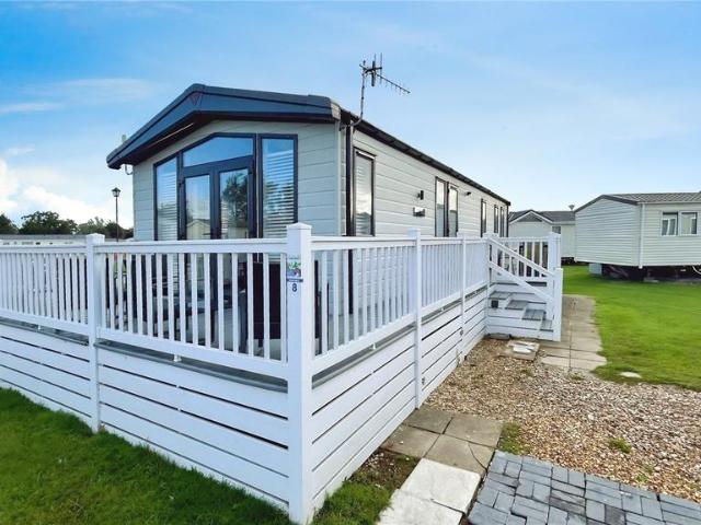 Park Home for sale in Littlecote, West Sussex