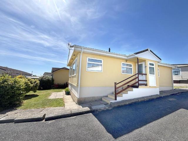 Park Home for sale in Helston, Cornwall