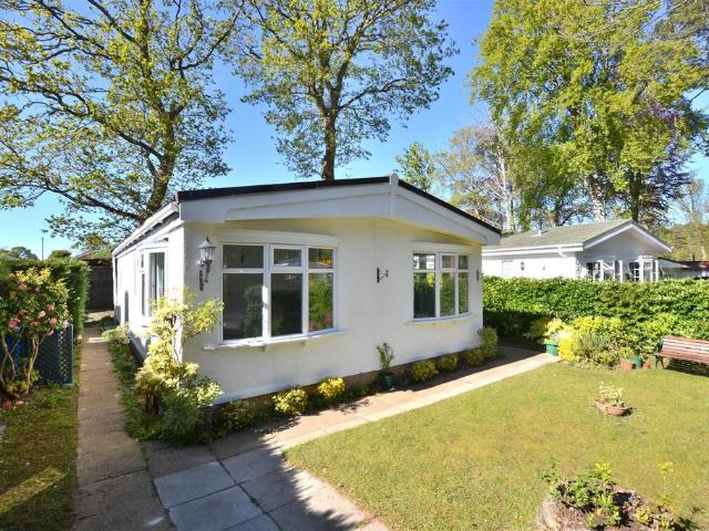 Park Home for sale in Hart, Hampshire