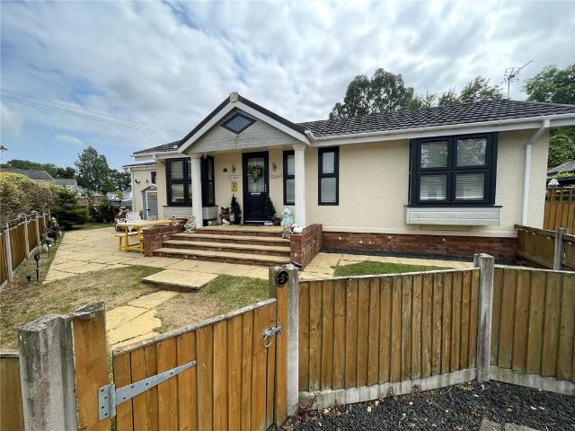 Bungalow for sale in Mobberley