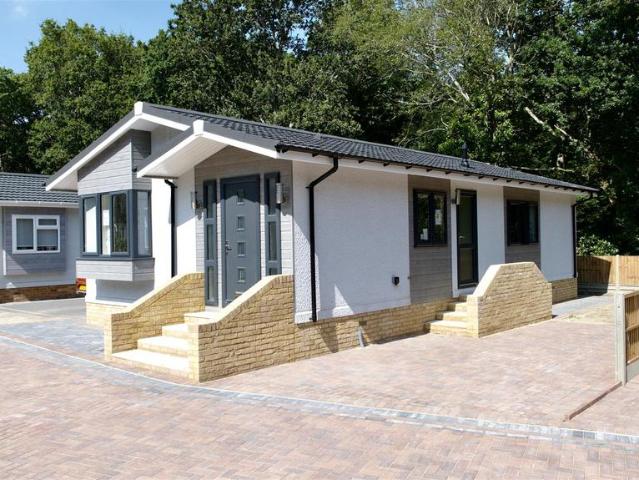 Park Home for sale in Clapham, West Sussex