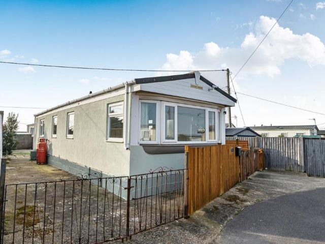 Park Home for sale in Littlecote, West Sussex