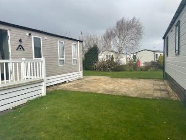 Park Home for sale in Cabus, Lancashire