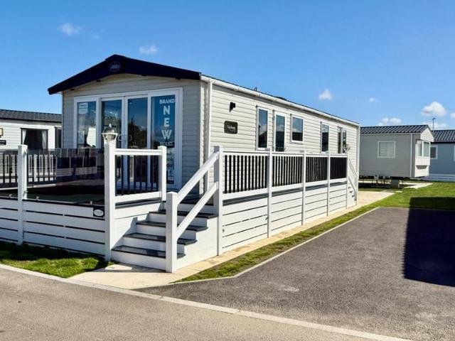 Park Home for sale in Mariner's View, The Bridge
