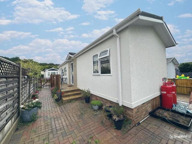 Park Home for sale in Epping, Essex