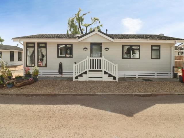 Park Home for sale in Little Sodbury End, Little Sodbury