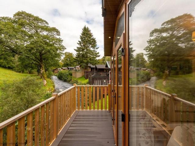 Park Home for sale in Bowness-on-windermere