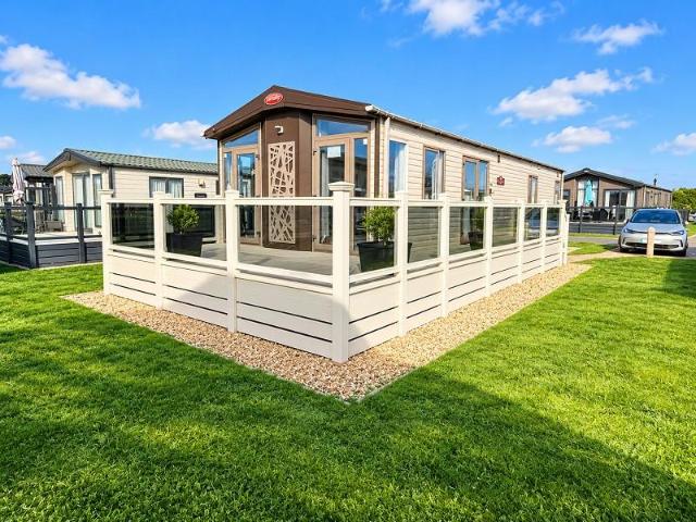 Park Home for sale in Old Milton, New Forest