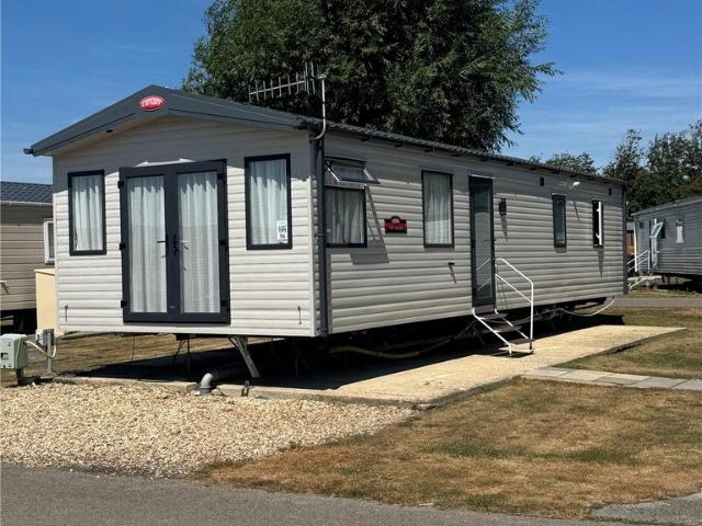 Park Home for sale in Littlecote, West Sussex