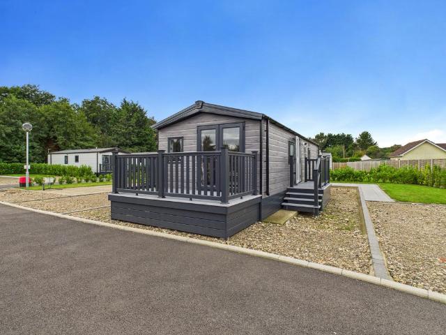Park Home for sale in Burgh St Peter, Norfolk