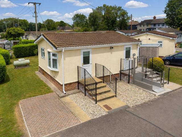 Park Home for sale in St. Ives, Huntingdon