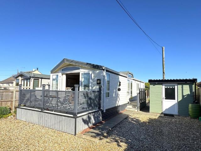 Park Home for sale in Brookville, Norfolk