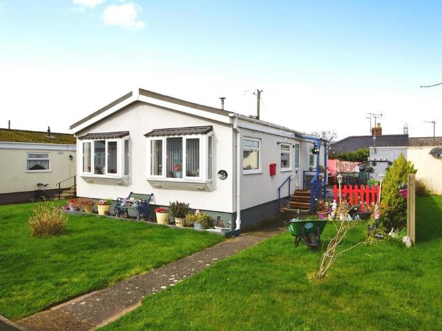 Park Home for sale in School House, Gloucestershire