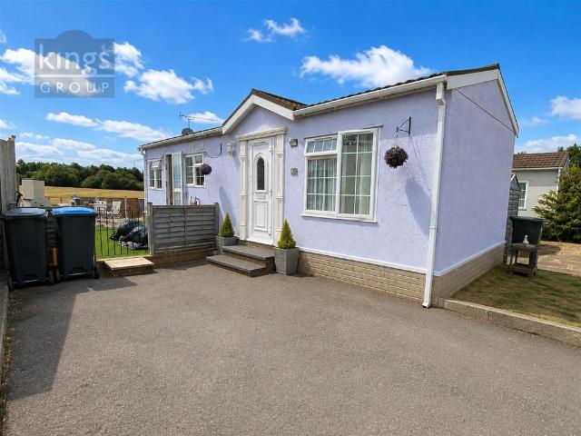 Park Home for sale in Epping, Essex
