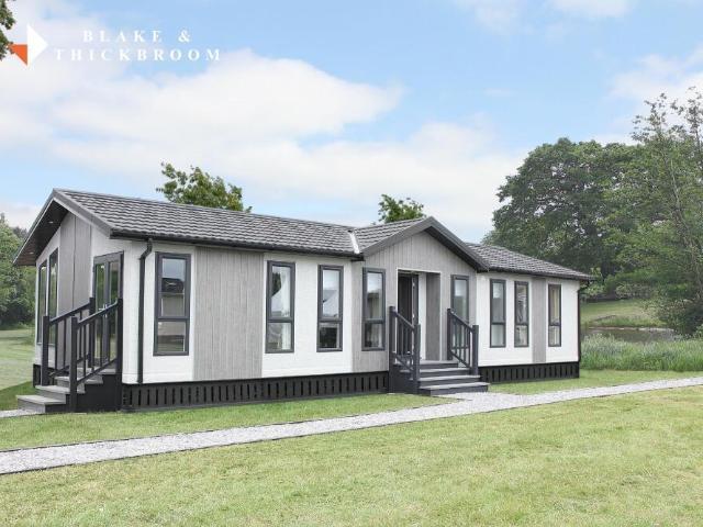 Park Home for sale in Weeley, Dale Hill