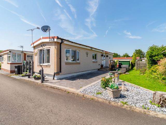 Park Home for sale in Amington, Kettlebrook