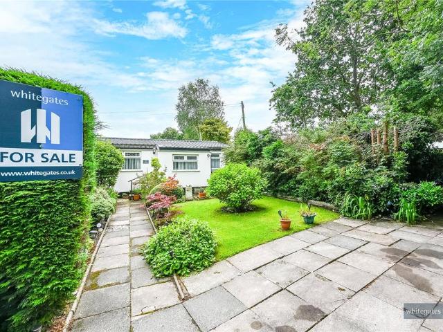 Park Home for sale in Prescot, Whiston Lane Ends