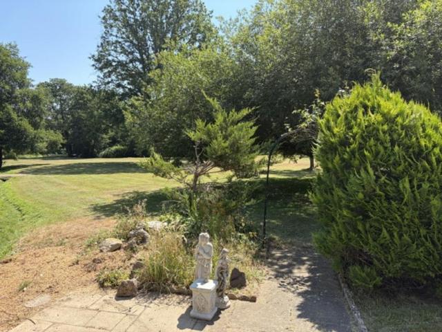 Park Home for sale in Row Town, Surrey