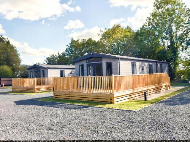 Park Home for sale in Hinstock