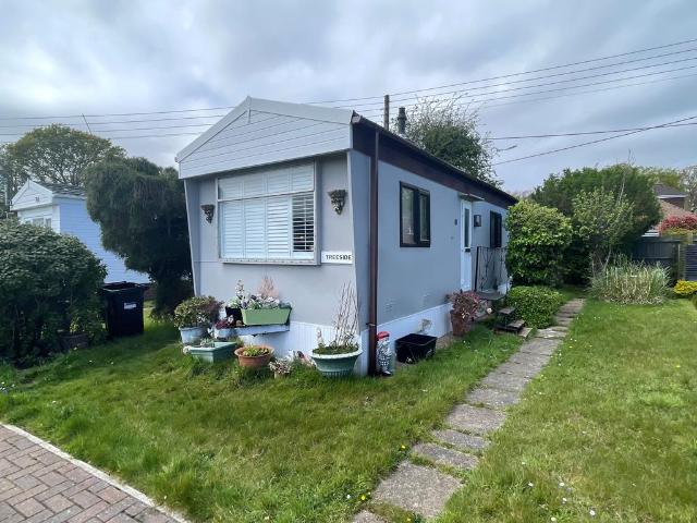 Park Home for sale in Ashurst Bridge, Hampshire