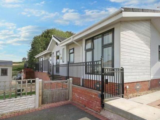 House for sale in Chadsmoor, Staffordshire