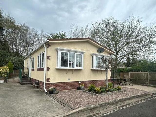 House for sale in Clayhill, West Vale