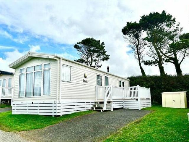 House for sale in Newquay, Cornwall