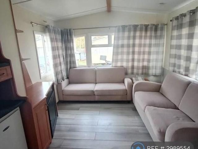 House for rent in Whitehill, Bolton Low Houses