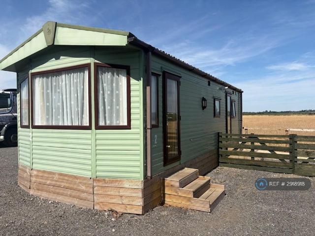 Park Home for rent in Epping, Essex