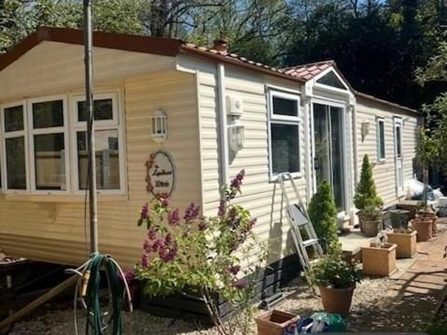 House for rent in Emmbrook, Wokingham