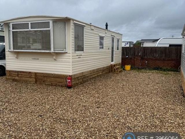 Park Home for rent in Arborfield