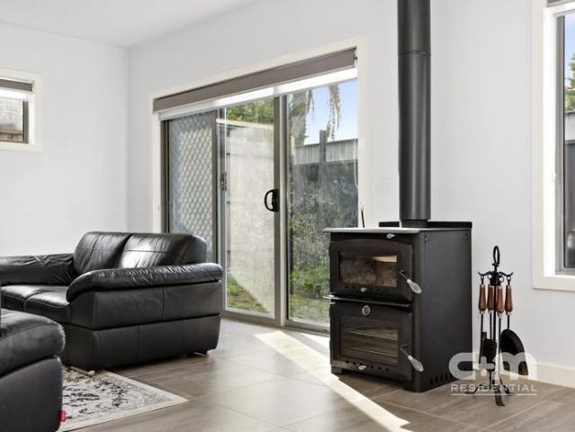Townhouse for rent in Camerons Creek, Victoria