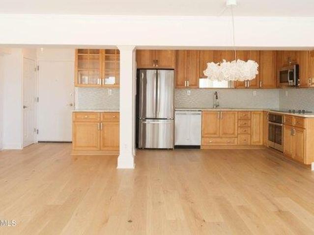 Condo for sale in Monmouth, New Jersey