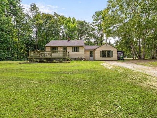 House for sale in Monmouth, Maine