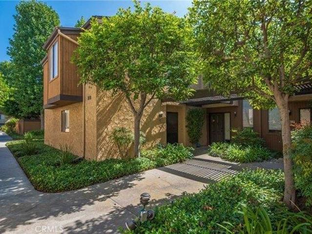 Condo for sale in Monrovia, California
