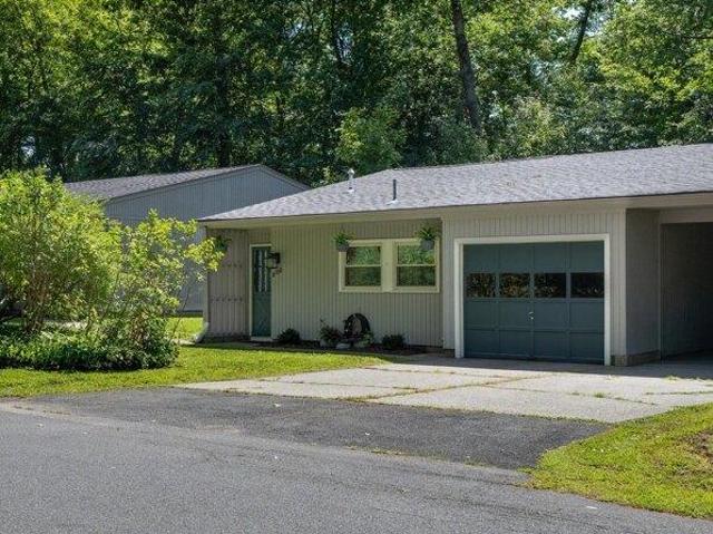 Condo for sale in Montague, Franklin County