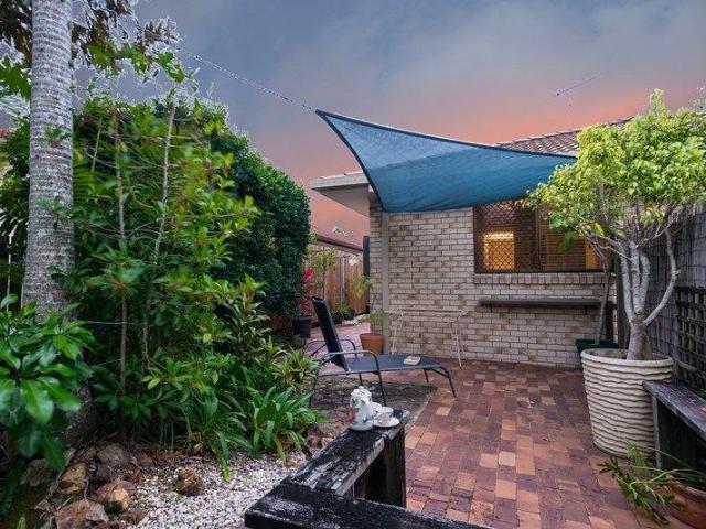 Apartment for sale in Kings Creek, Queensland