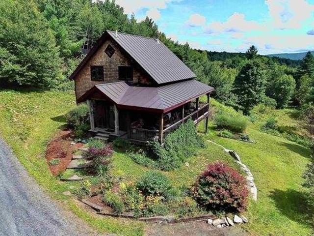 House for sale in Moretown, Vermont
