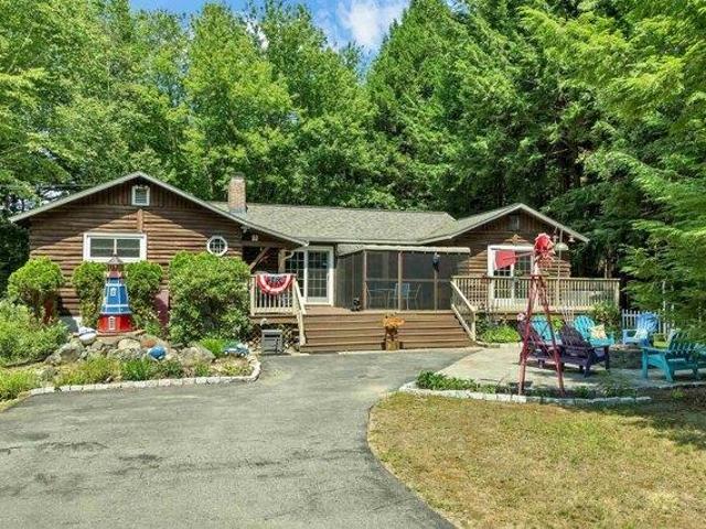 House for sale in New Hampshire